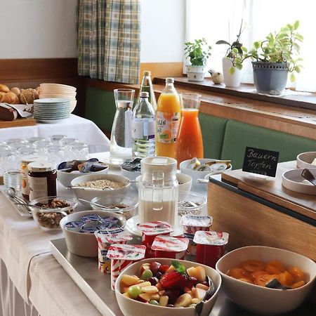 Gasthof-Pension Schuetz Wesenufer Zewnętrze zdjęcie