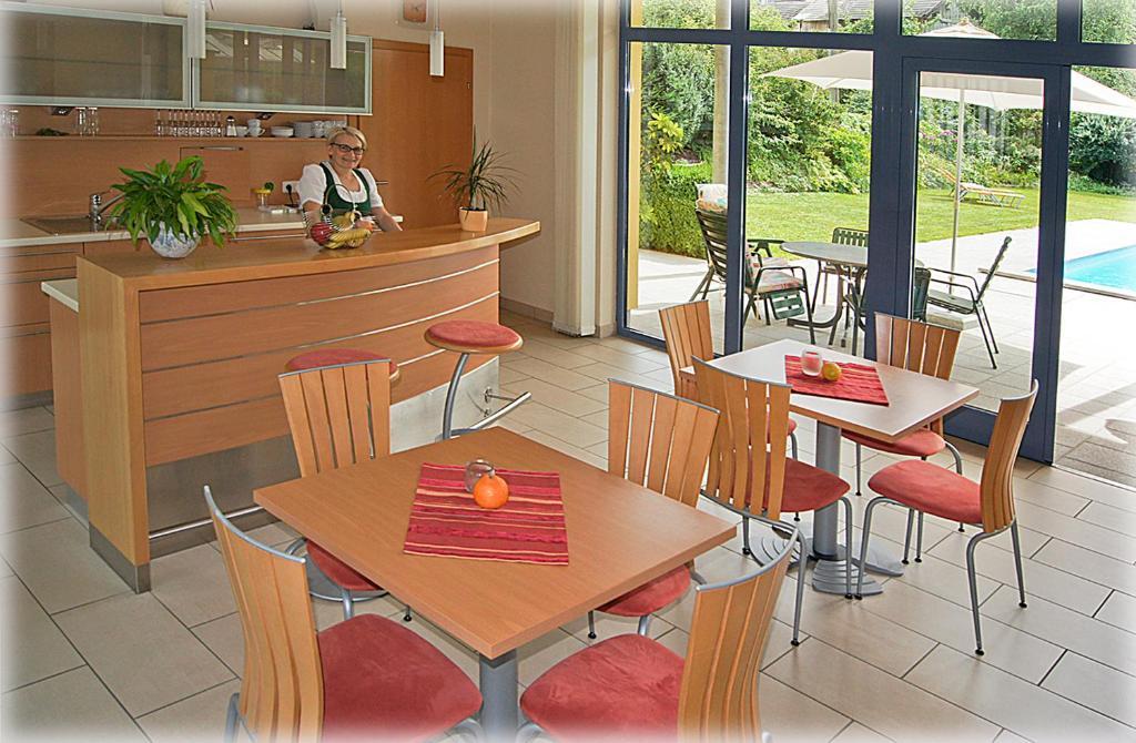 Gasthof-Pension Schuetz Wesenufer Zewnętrze zdjęcie