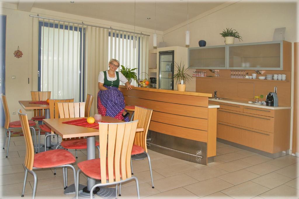 Gasthof-Pension Schuetz Wesenufer Zewnętrze zdjęcie